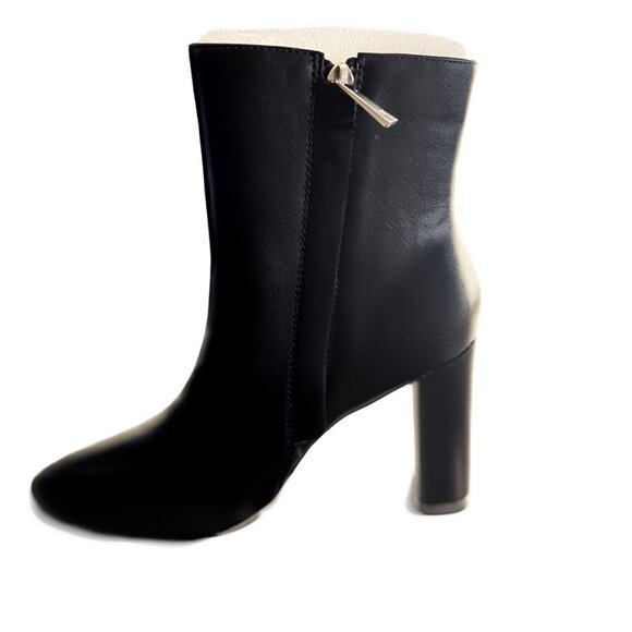 FRENCH CONNECTION Women's Black Logo Tori Pointed Toe Block Heel Booties 9 - Picture 1 of 1